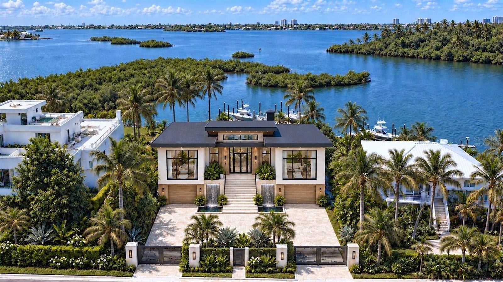1386 TANGIER WAY, Sarasota, FL 34239