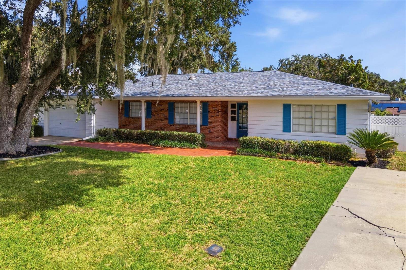 1320 LEE CT, Leesburg, FL 34748