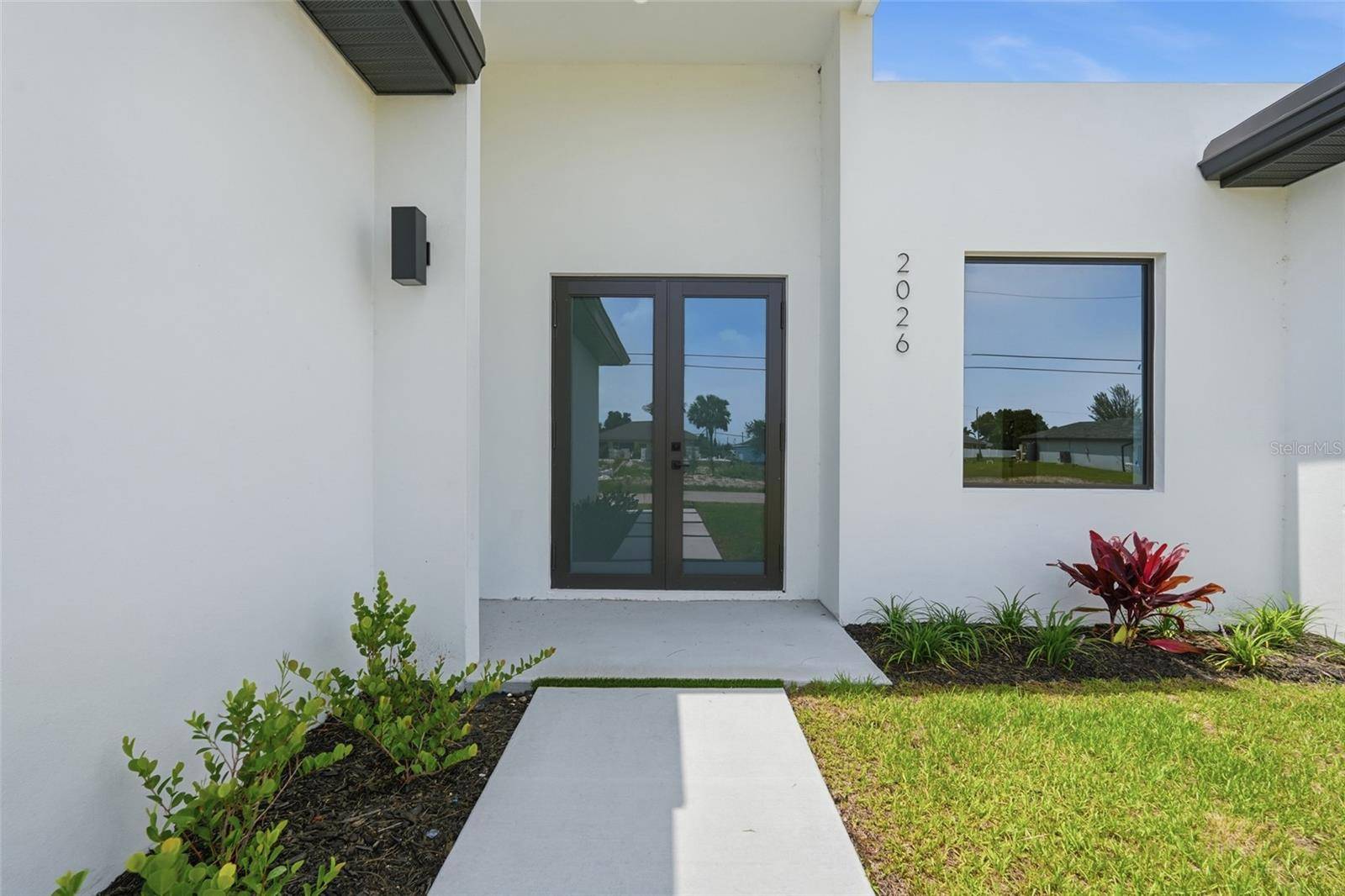 2026 NW 21ST ST, Cape Coral, FL 33993