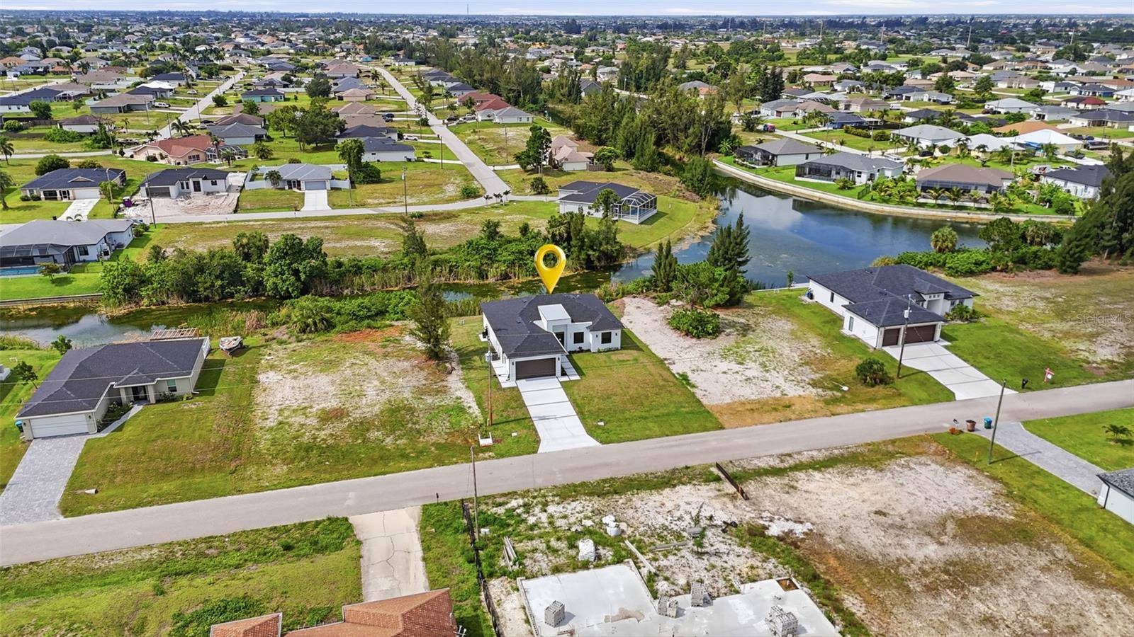 2026 NW 21ST ST, Cape Coral, FL 33993