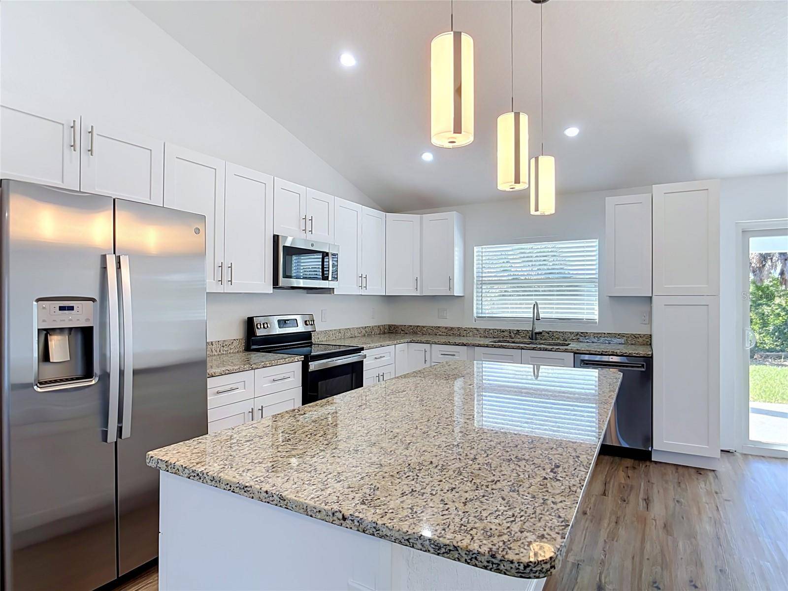 19191 WILLARD AVE, Port Charlotte, FL 33954