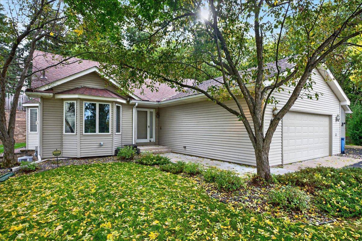 4975 Lincoln DR, Edina, MN 55436