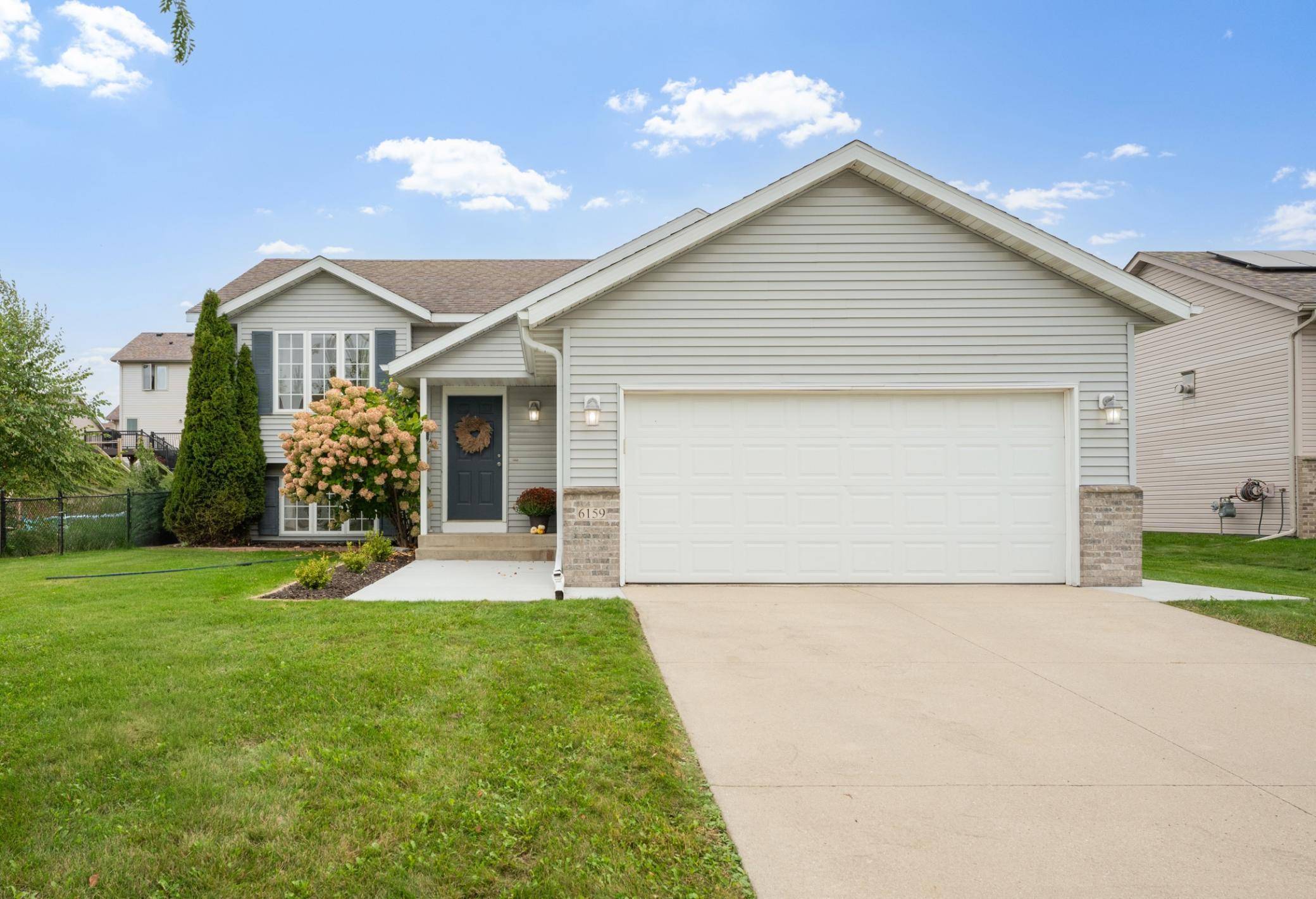 6159 Hillsboro DR NW, Rochester, MN 55901