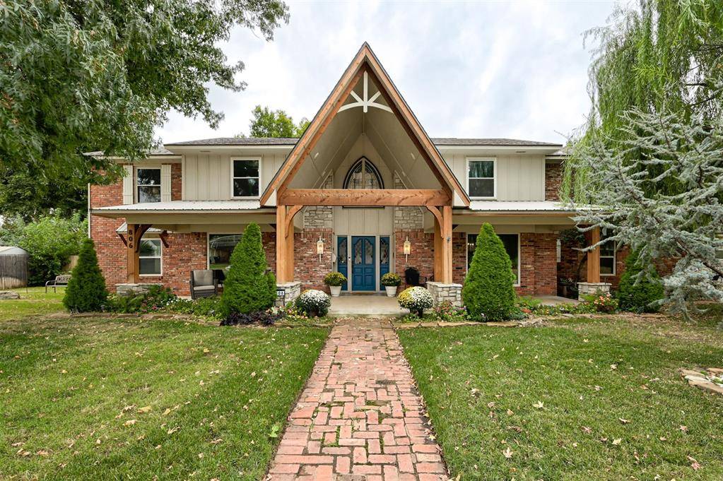 806 Glenmanor DR, Midwest City, OK 73110