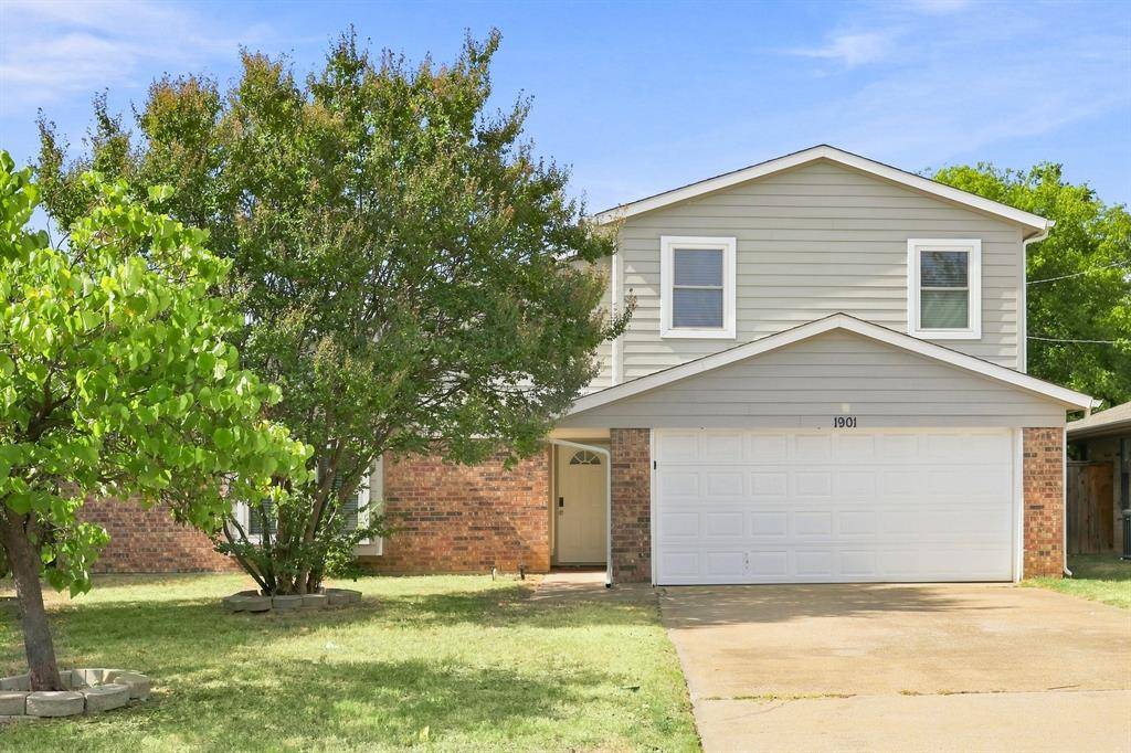 1901 Creek Wood Court, Irving, TX 75060