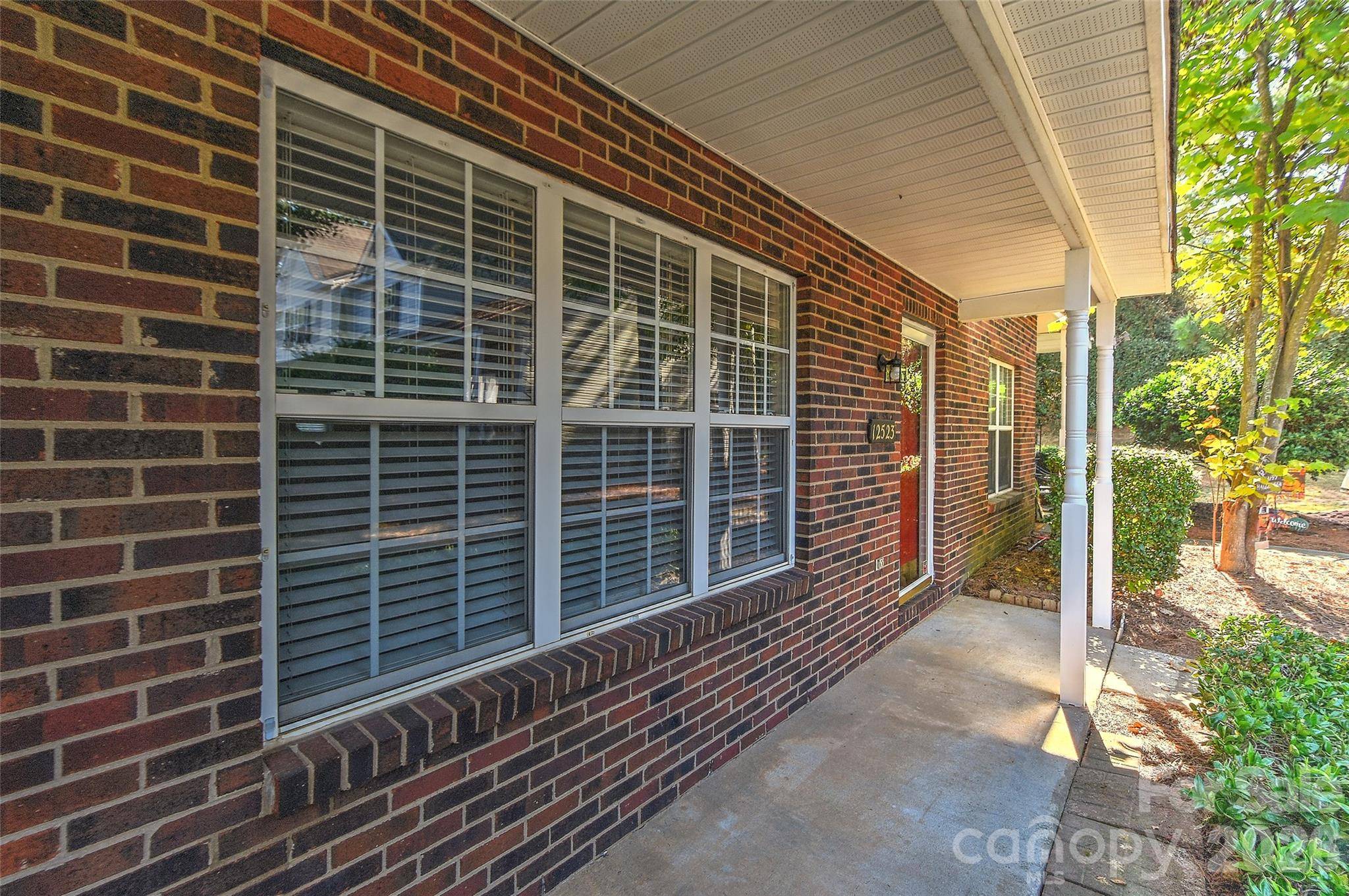 12523 Bluestem LN, Charlotte, NC 28277
