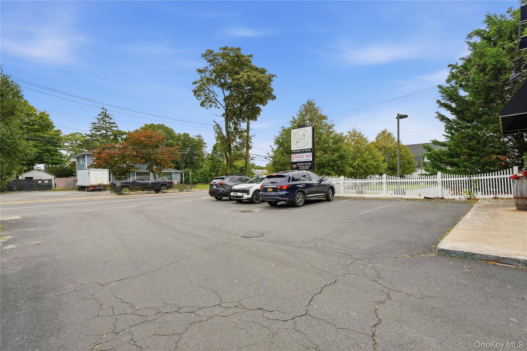 655 Middle Country RD, Saint James, NY 11780