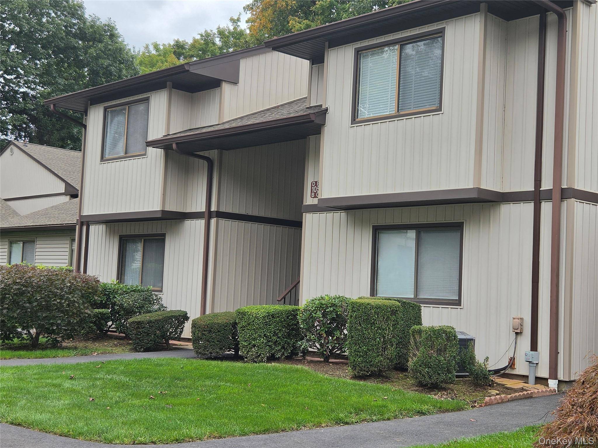 105 Village RD #D, Yorktown Heights, NY 10598