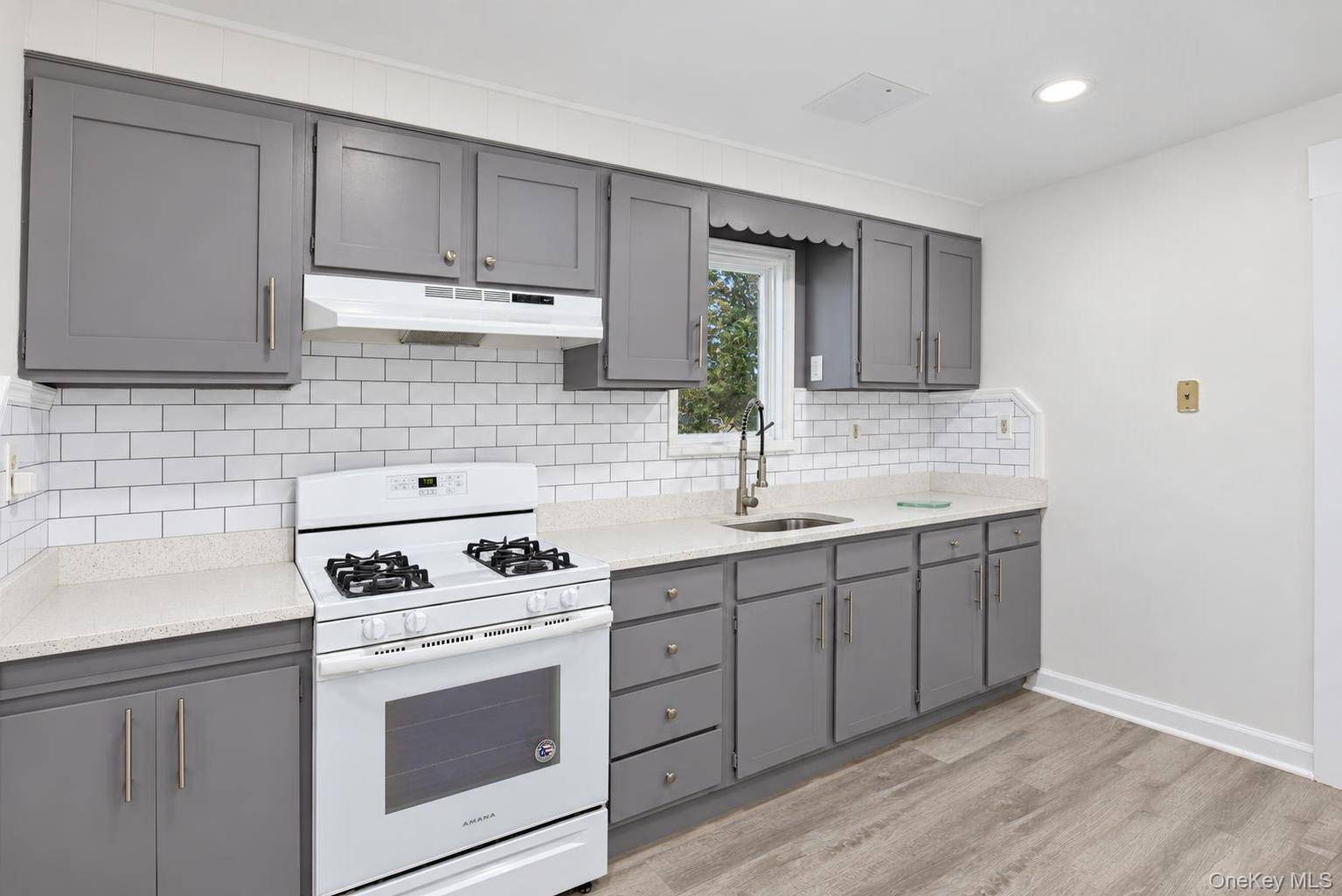 54 Ogden ST #Apt 2, Middletown, NY 10940