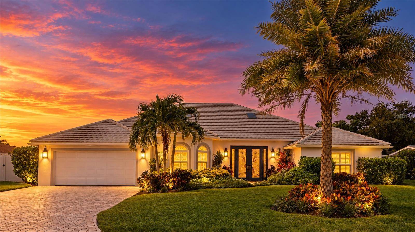 7780 HOLIDAY DR N, Sarasota, FL 34231