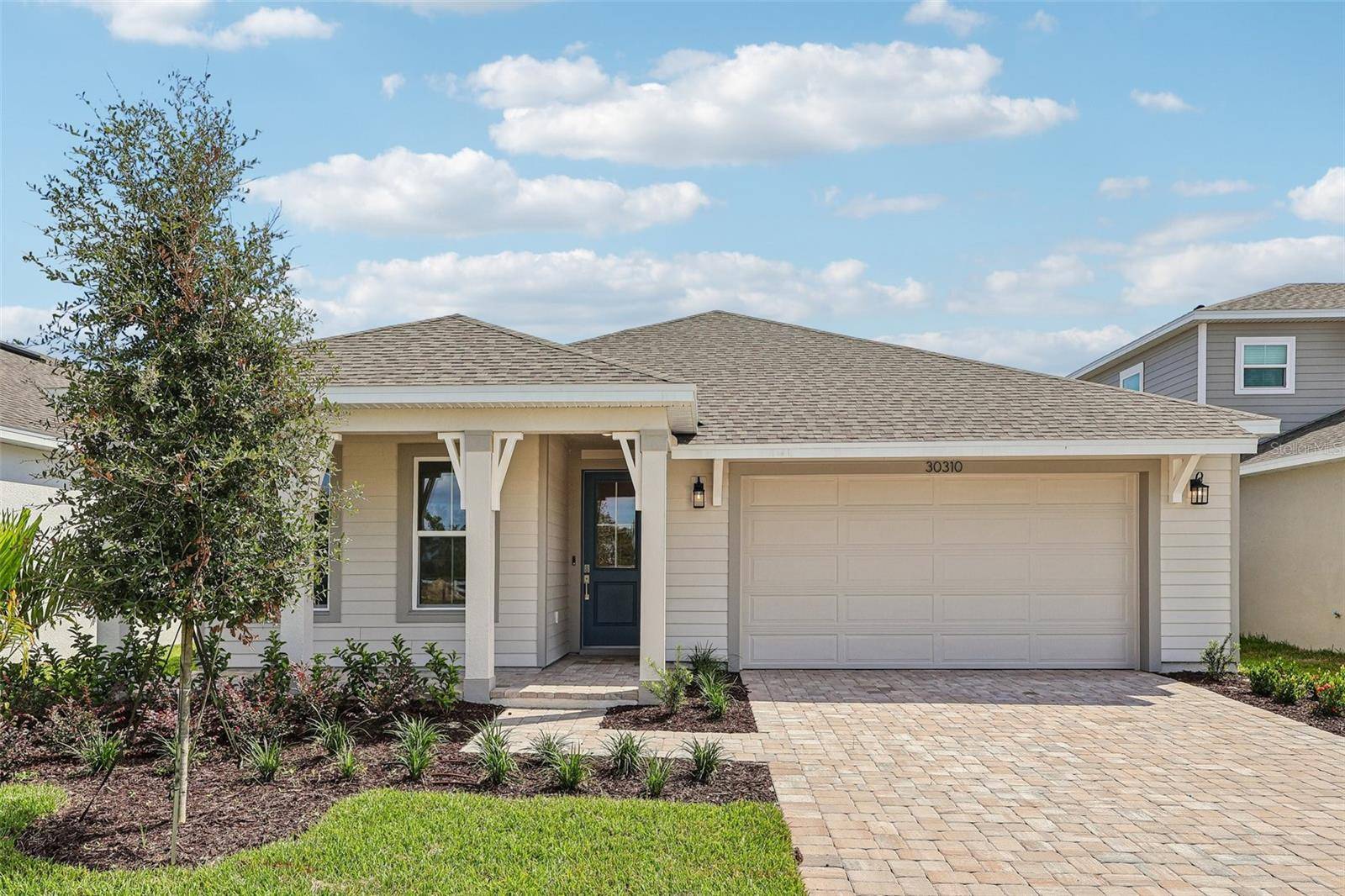 30310 EMERALD FOREST DR, Mount Dora, FL 32757