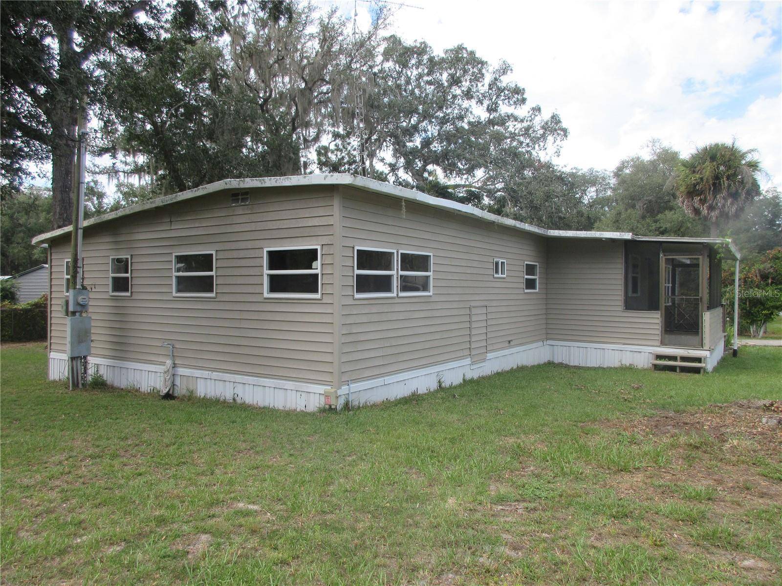 1742 SE 169TH TERRACE RD, Silver Springs, FL 34488
