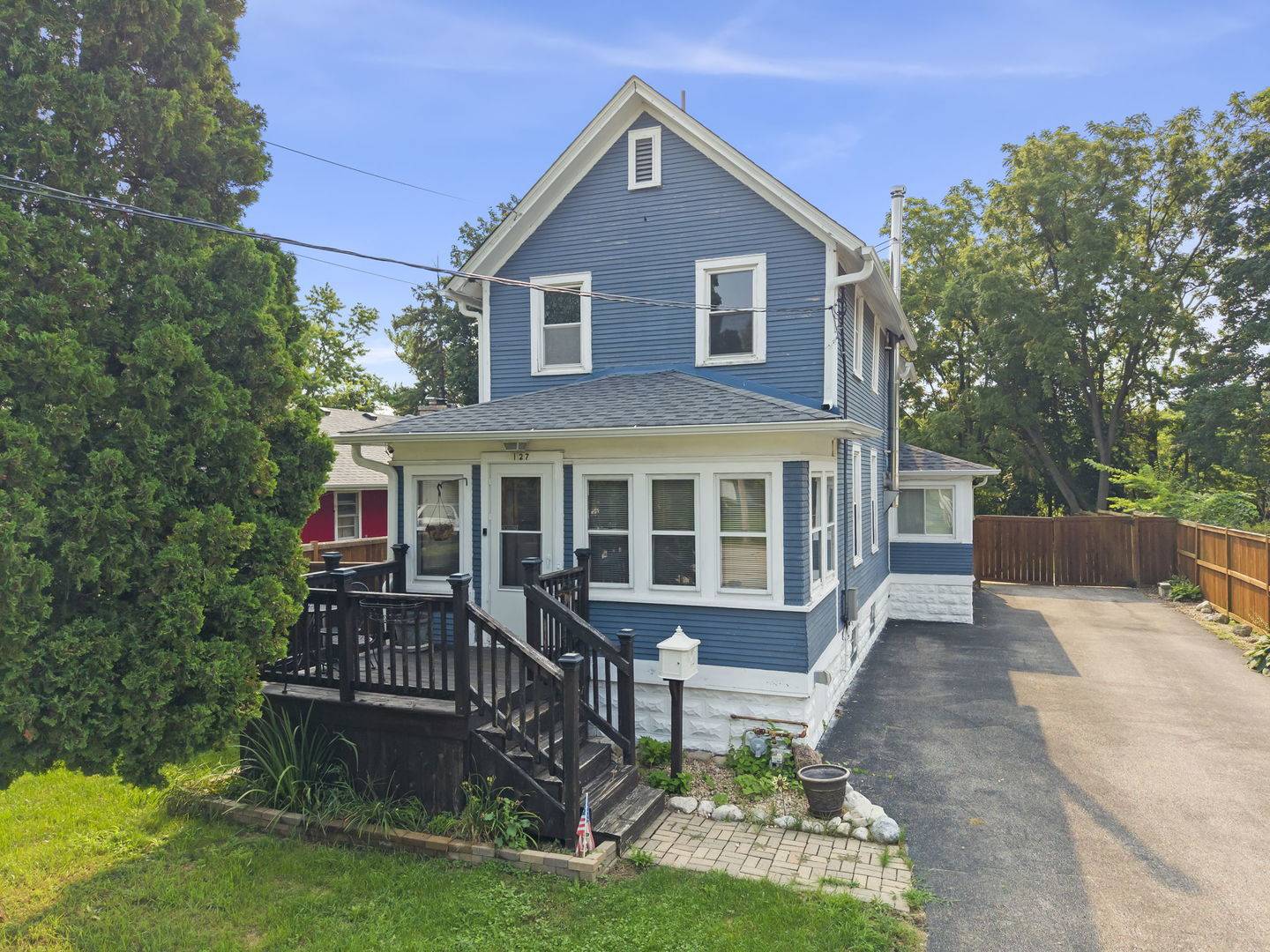 127 S River ST, Montgomery, IL 60538