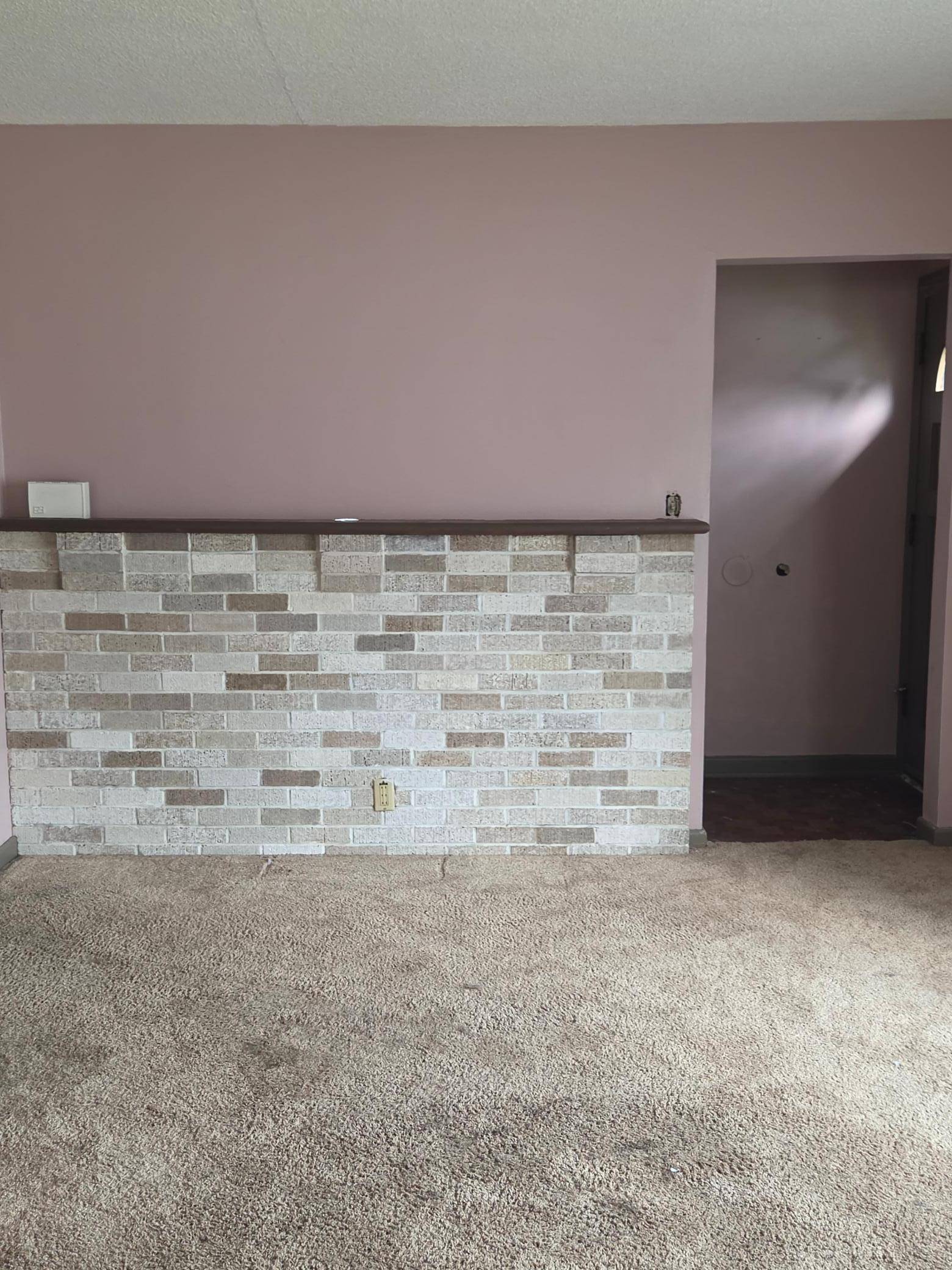 905 Ulstad AVE, Albert Lea, MN 56007