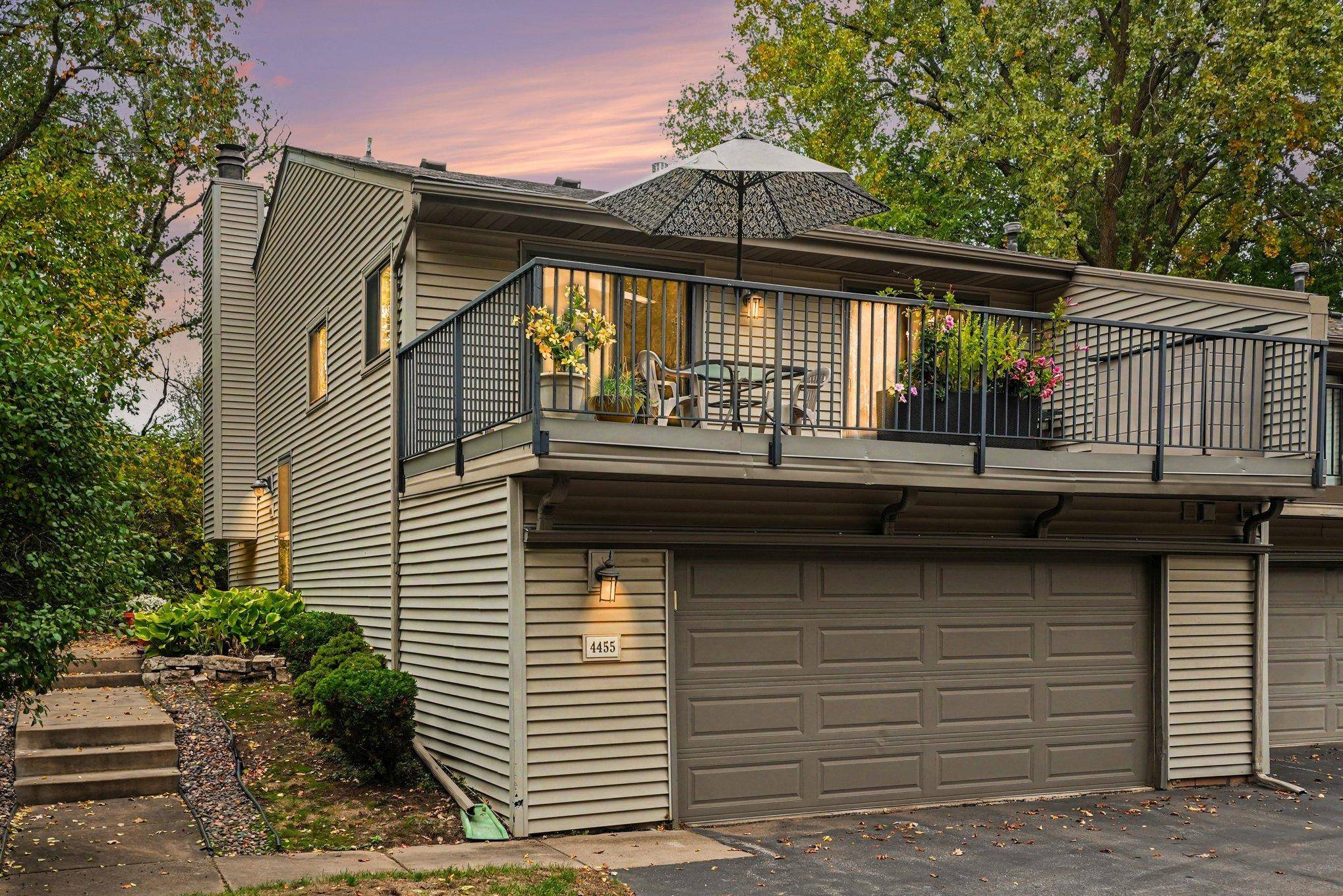4455 Arden View CT, Arden Hills, MN 55112