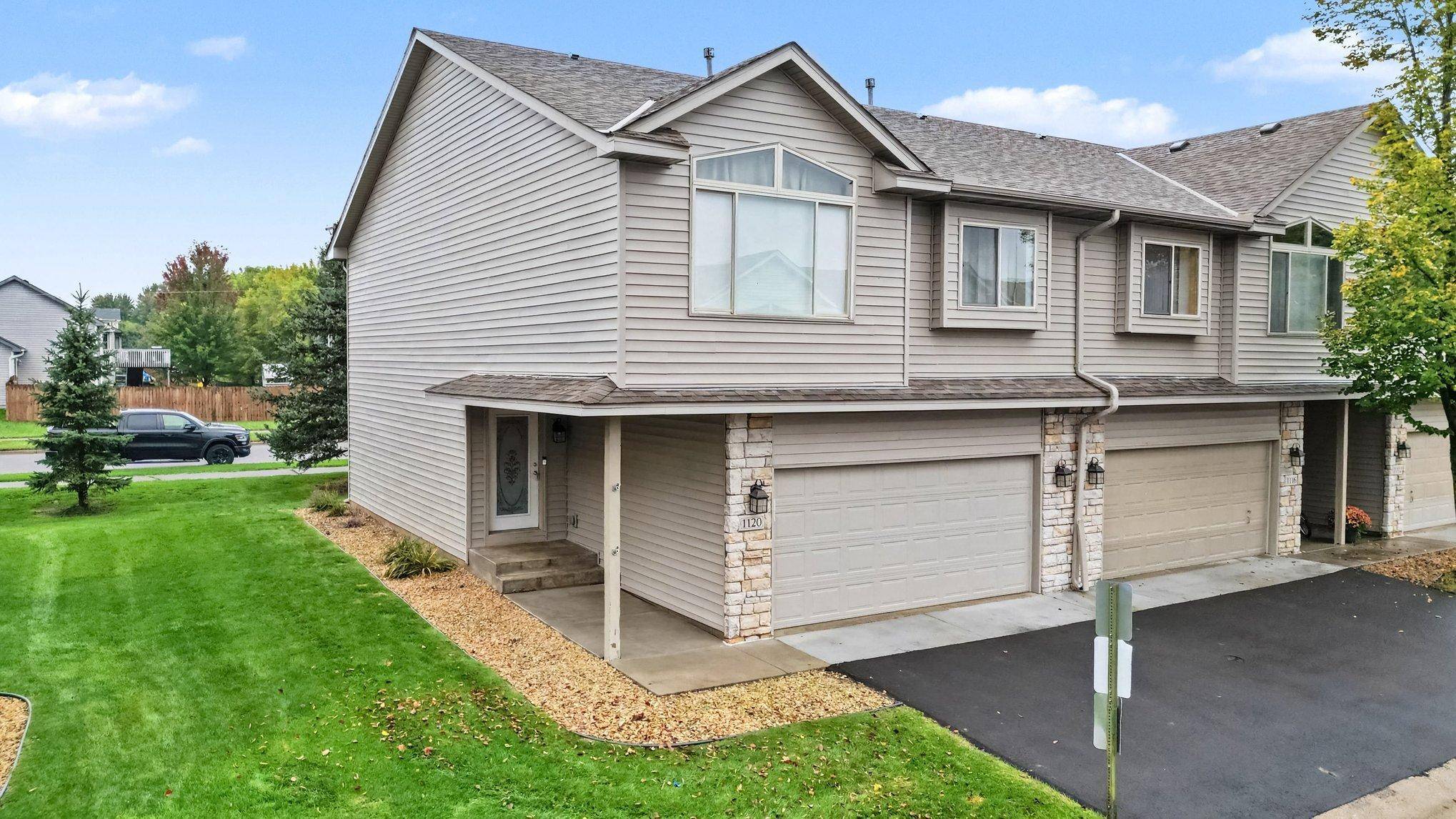1120 Bristol LN, Farmington, MN 55024