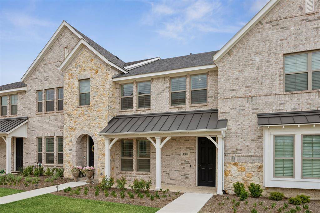 1008 Homestead Way, Argyle, TX 76226