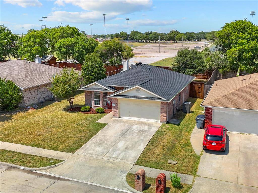 325 Lake Travis Drive, Wylie, TX 75098