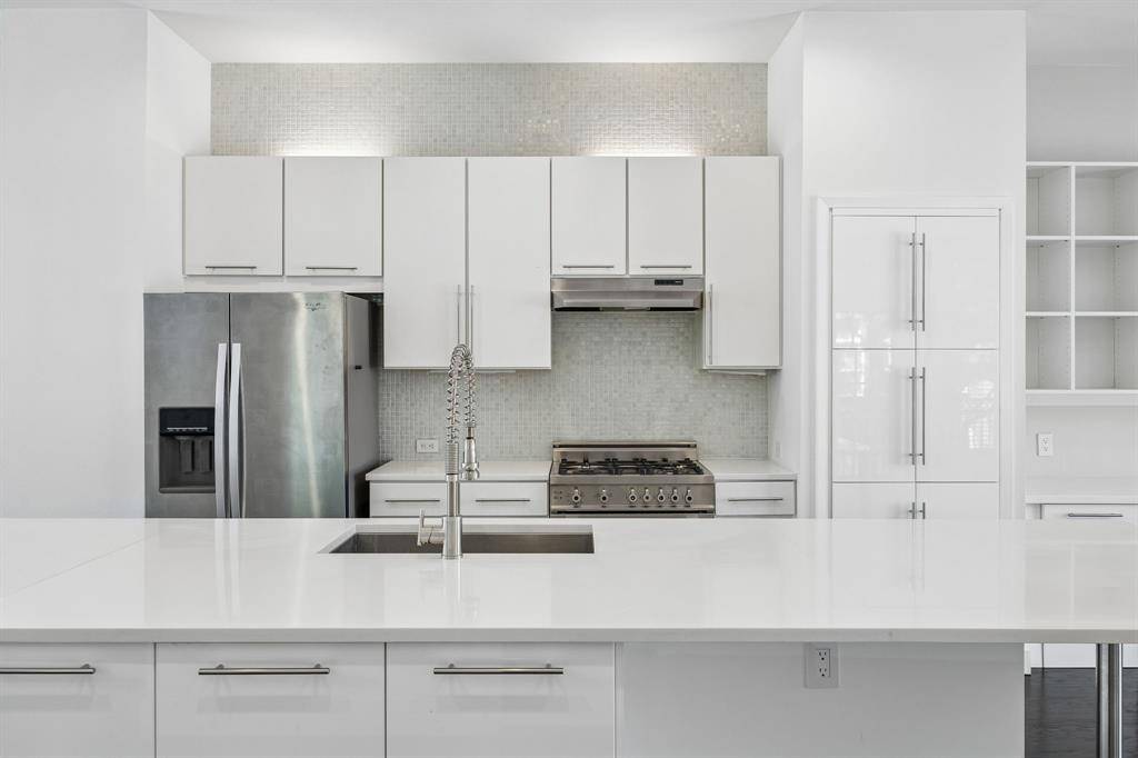 15745 Seabolt Place #51, Addison, TX 75001