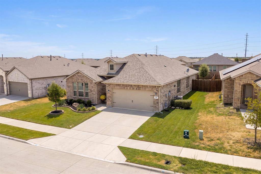 146 Hawksbill Lane, Rhome, TX 76078