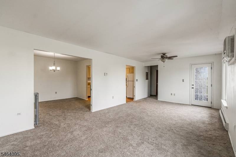 73F Farm Rd #F, Hillsborough Twp., NJ 08844