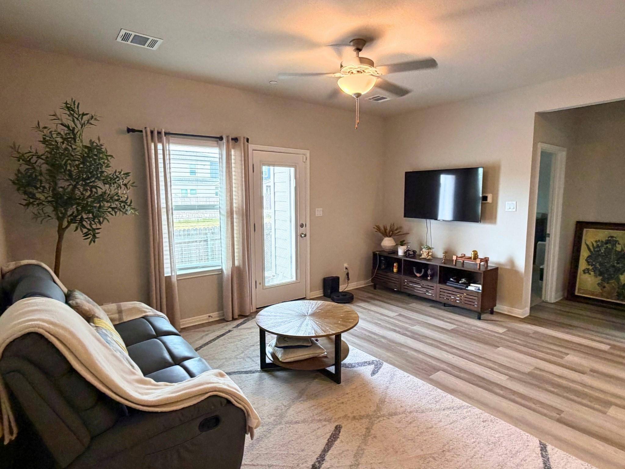 1850 Settlers Glen DR #1105, Round Rock, TX 78665