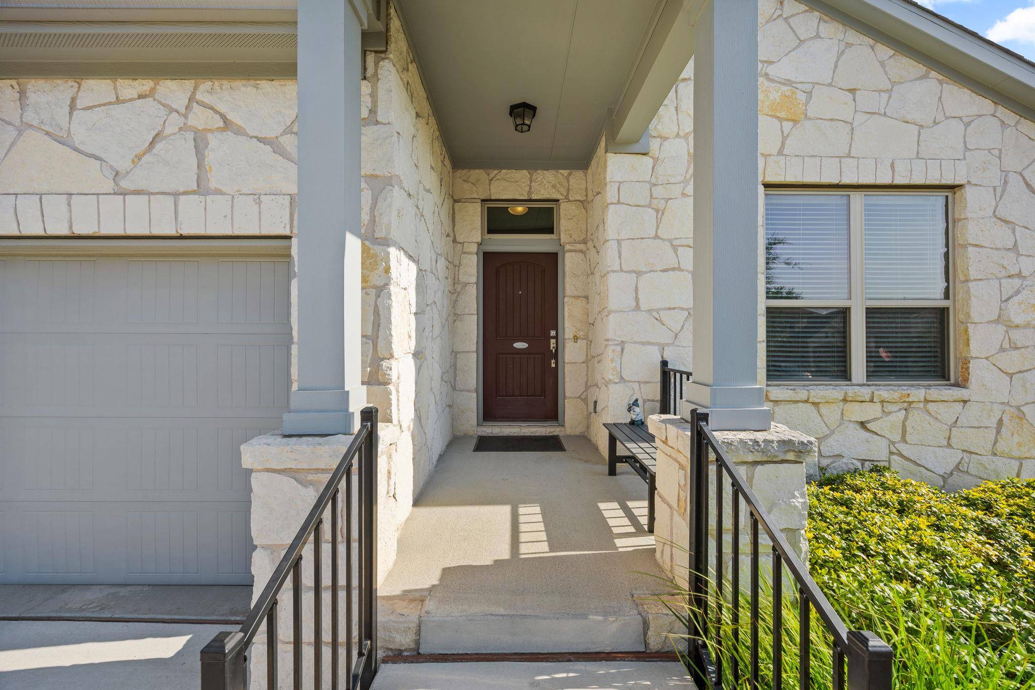 531 Tanda LN, Hutto, TX 78634