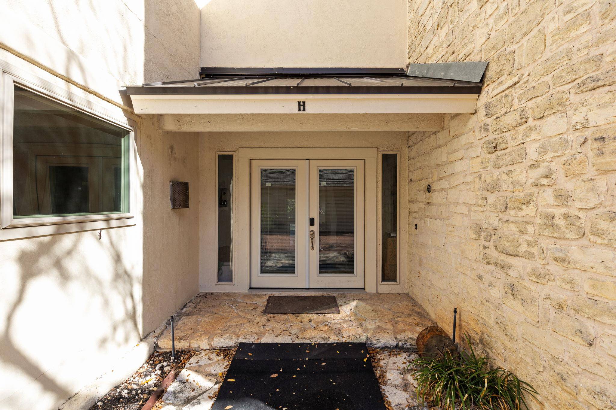 1 Crystal Springs Court CT #H, The Hills, TX 78738