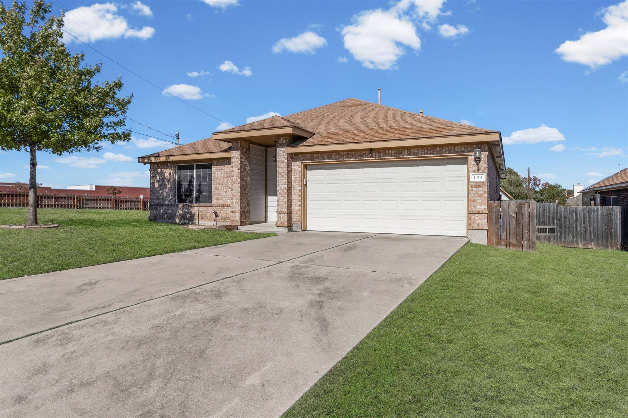 1318 Settlers Valley DR, Pflugerville, TX 78660
