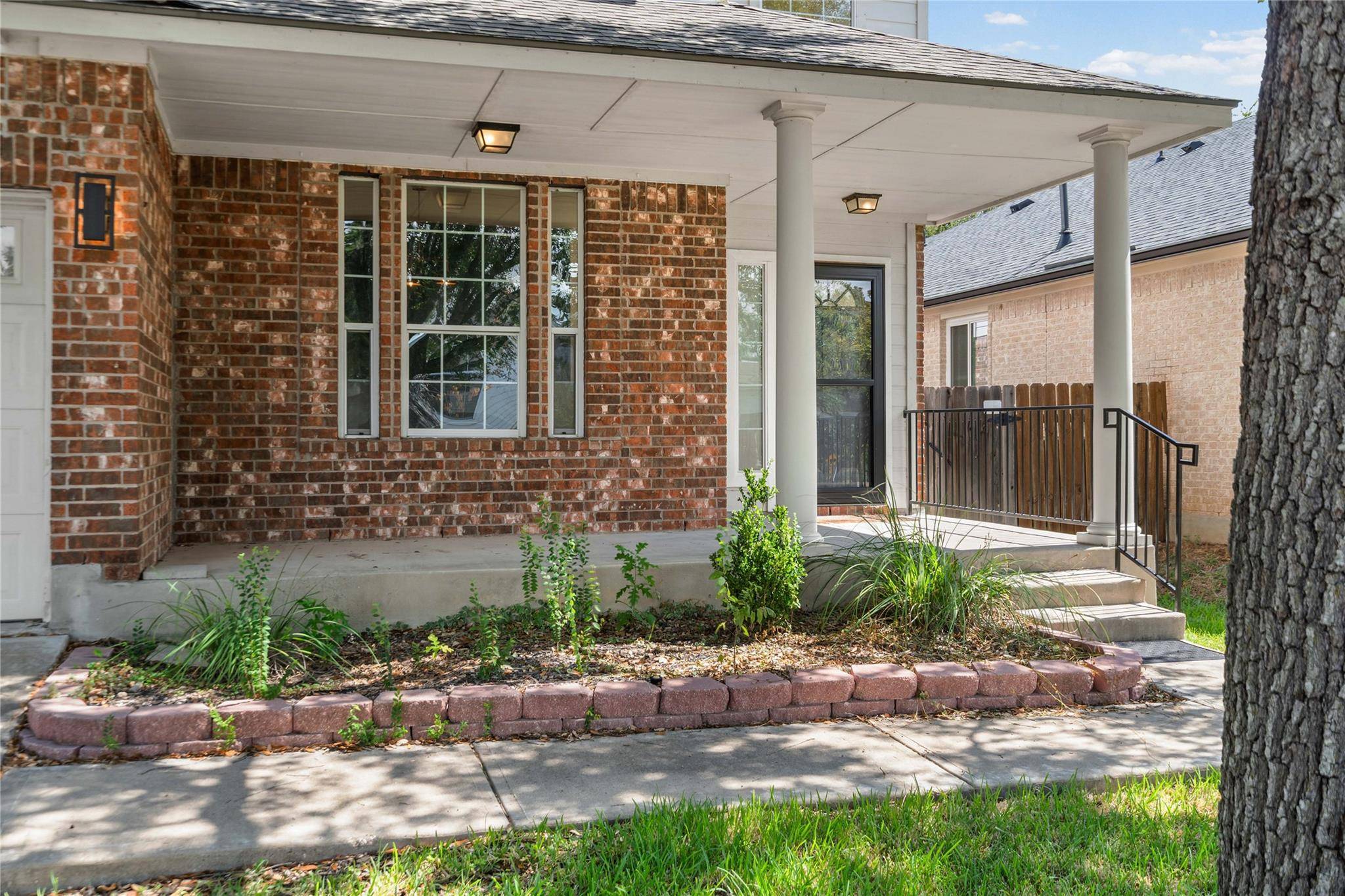 10605 Lindshire LN, Austin, TX 78748
