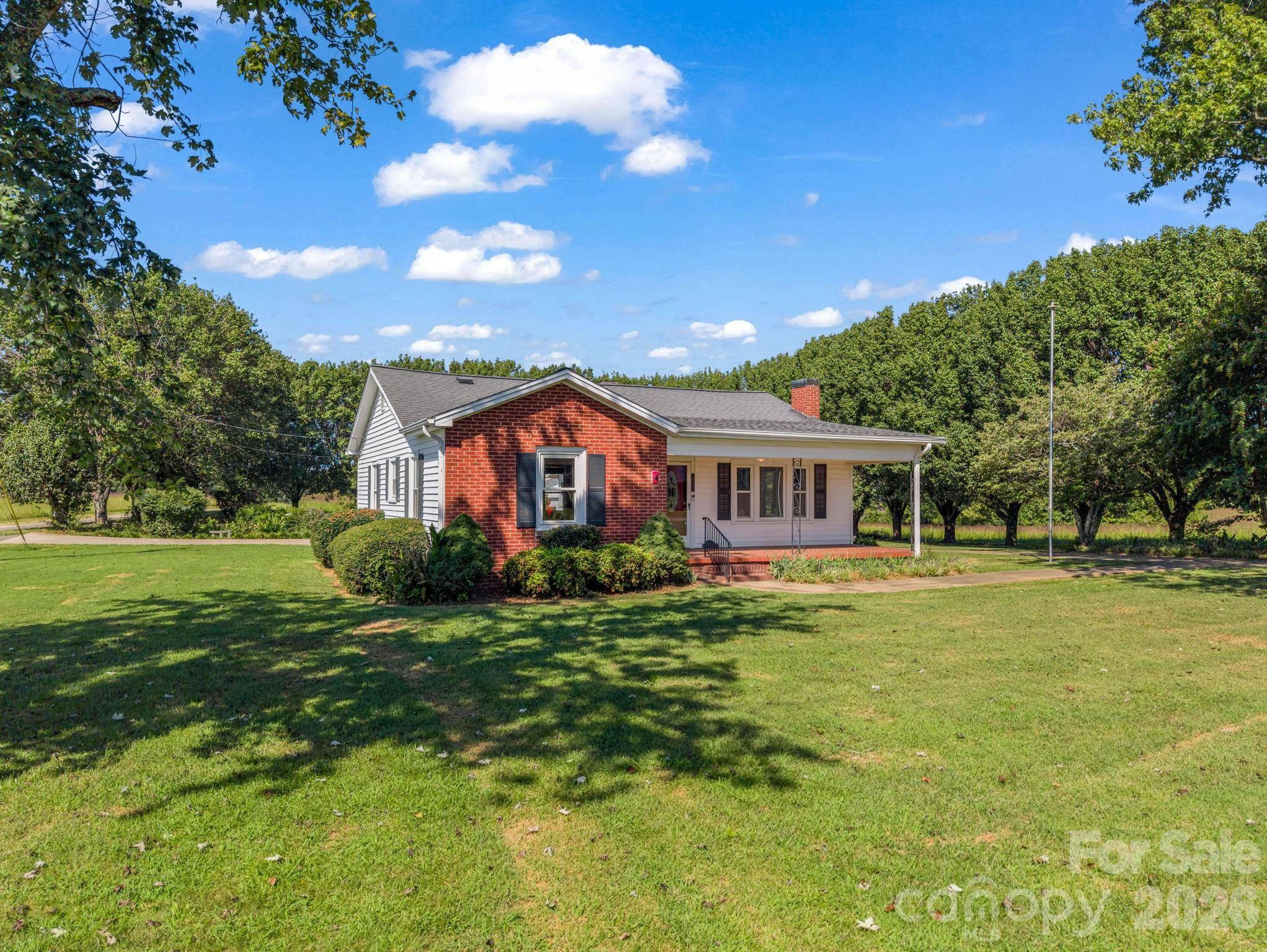 495 Tiney RD, Ellenboro, NC 28040