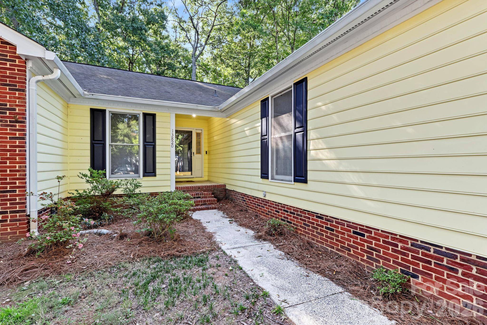 13820 Portpatrick LN #221, Matthews, NC 28105