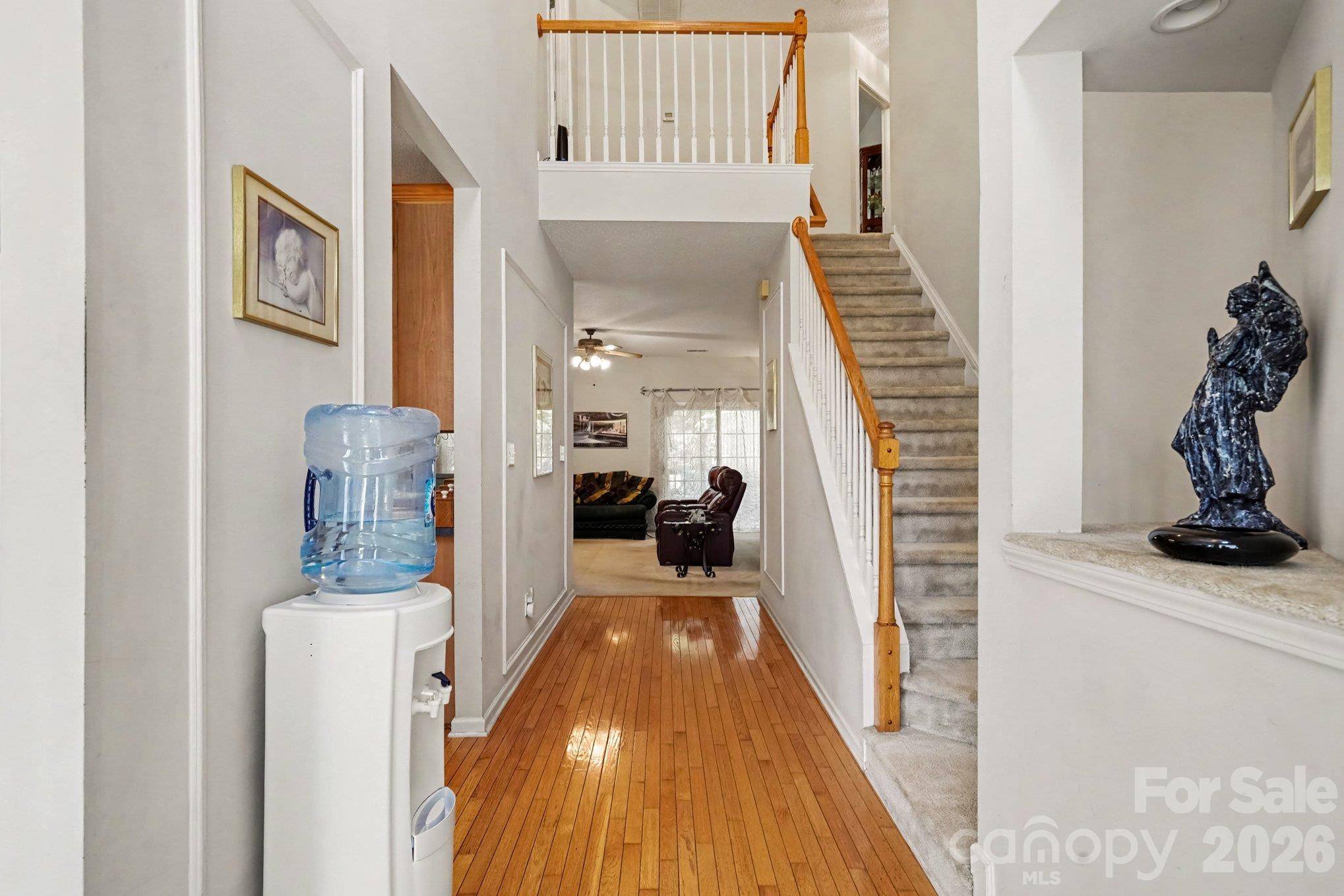 9600 Veronica DR, Charlotte, NC 28215