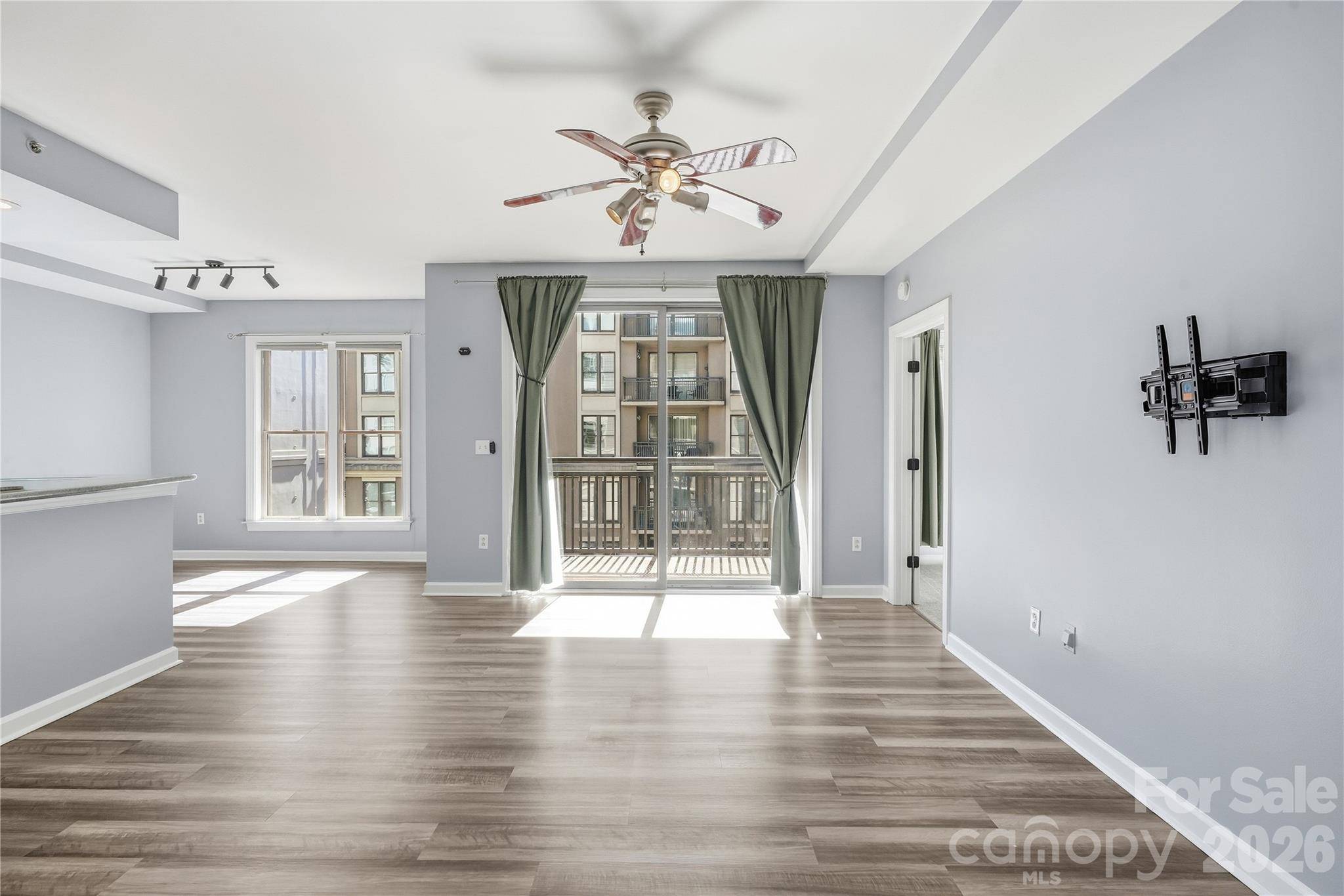 718 W Trade ST, Charlotte, NC 28202