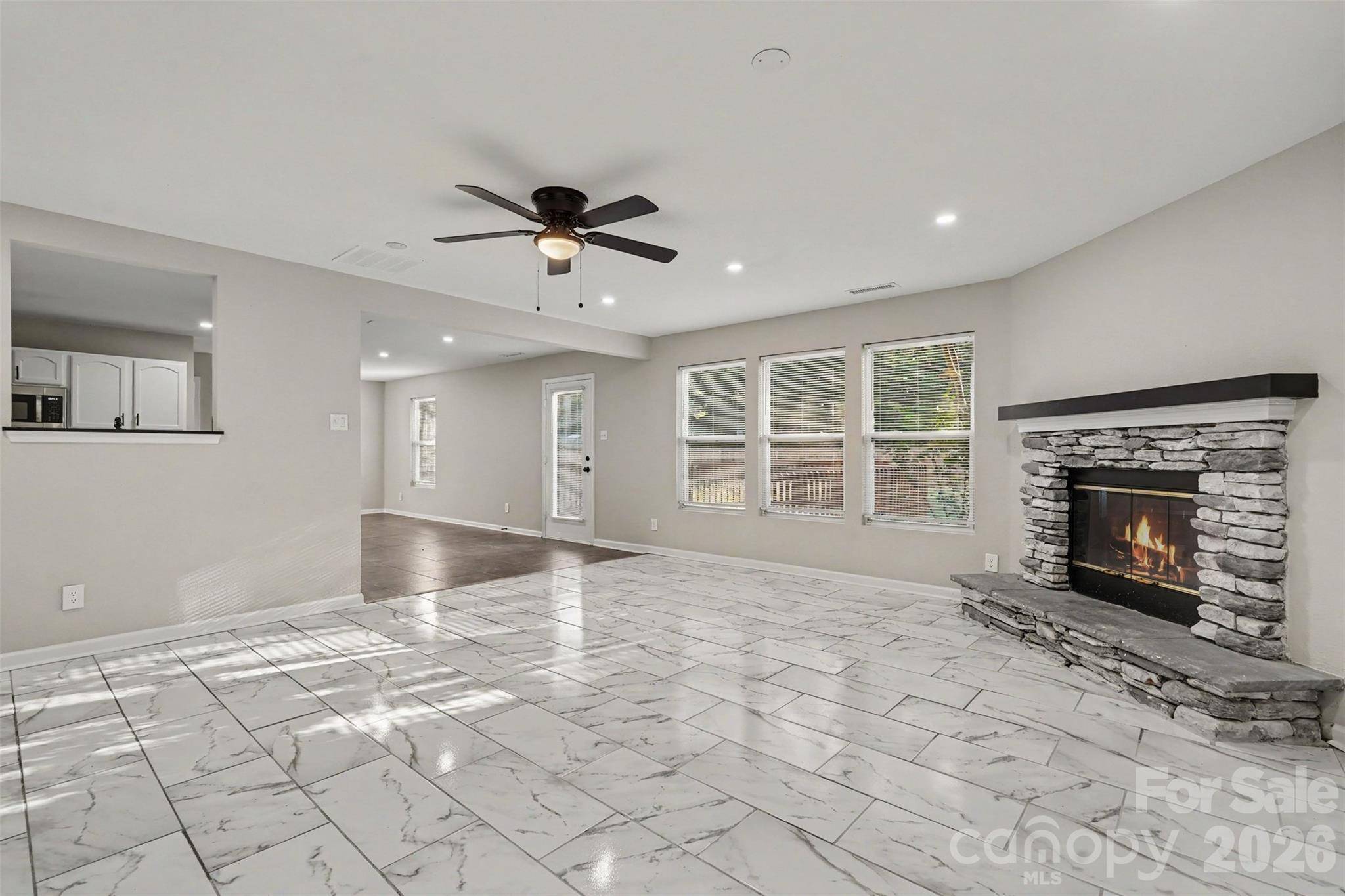 12937 Silvaire Farm RD, Charlotte, NC 28278