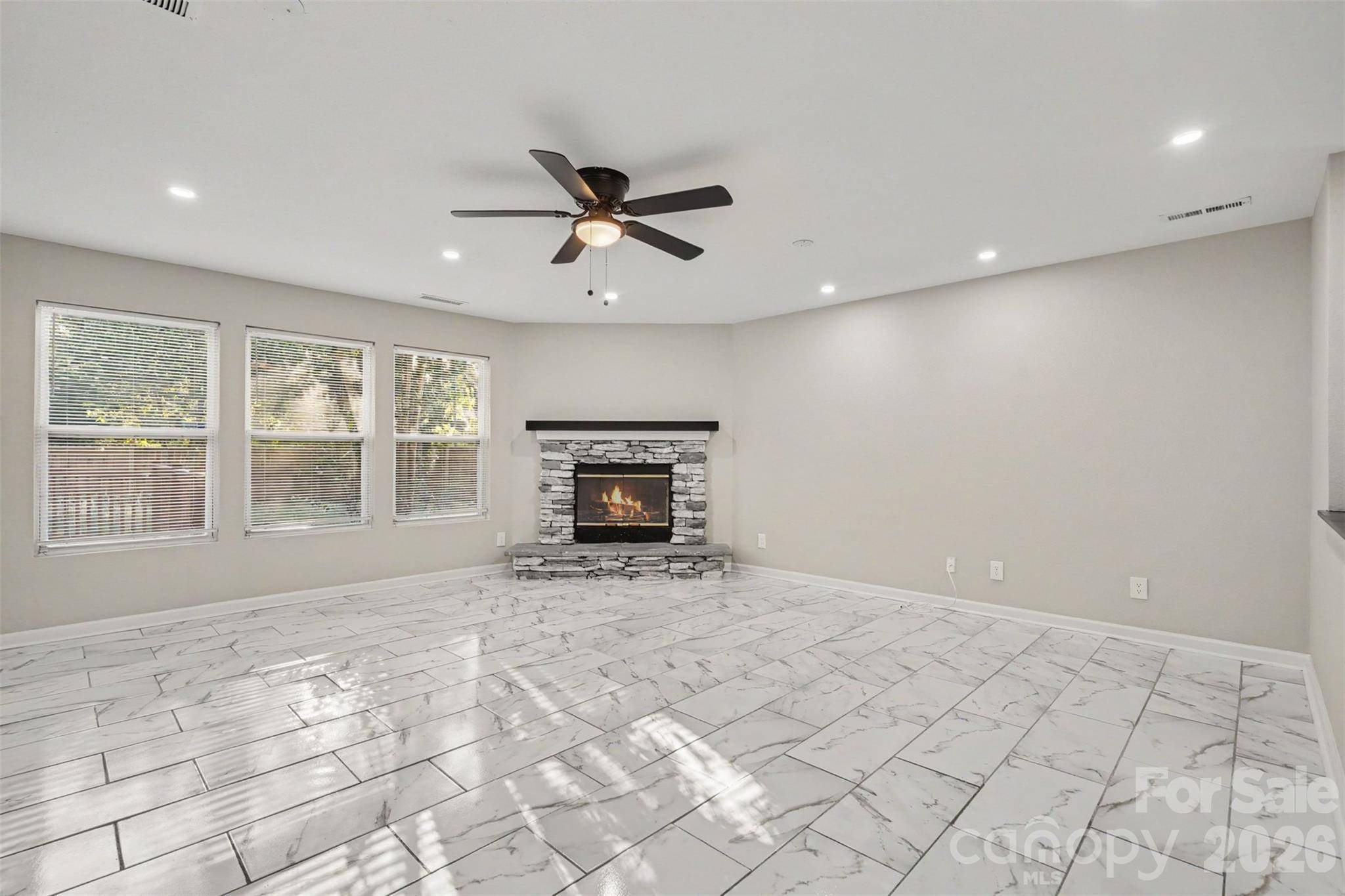 12937 Silvaire Farm RD, Charlotte, NC 28278