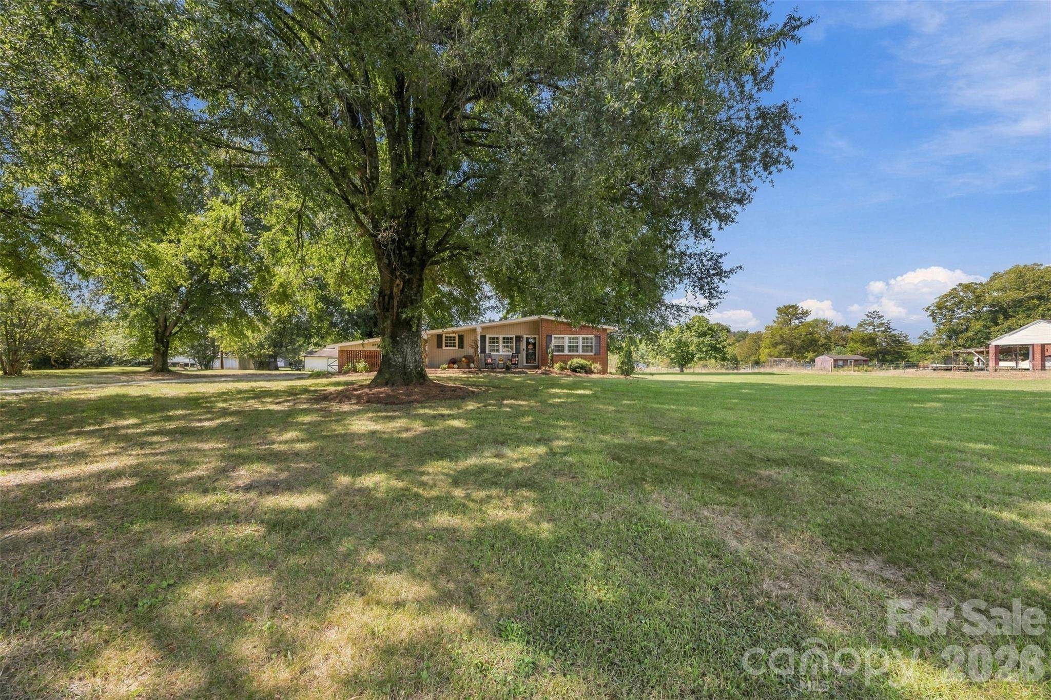 1691 Cat Square RD, Vale, NC 28168