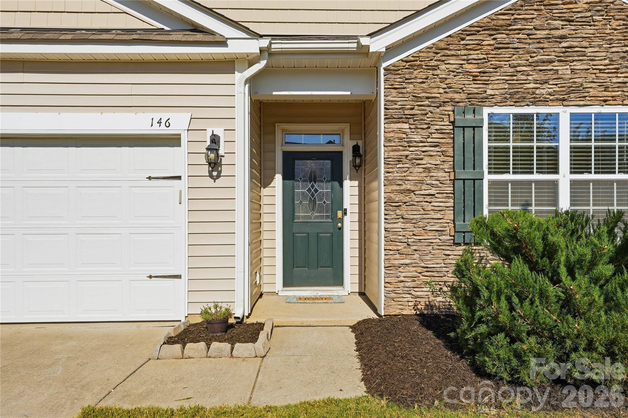 146 N Cromwell DR, Mooresville, NC 28115