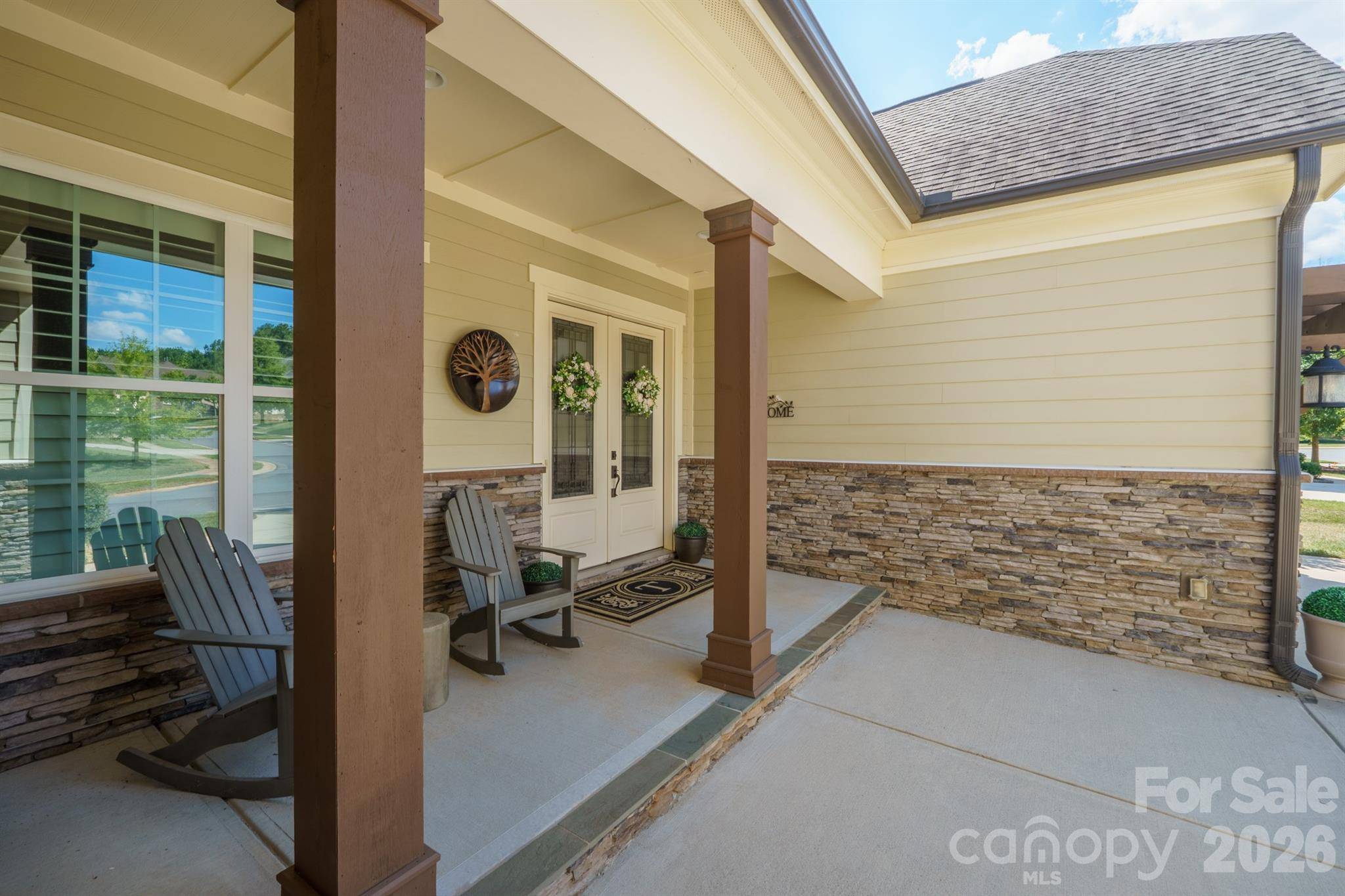 525 Vintage Creek DR, Matthews, NC 28104