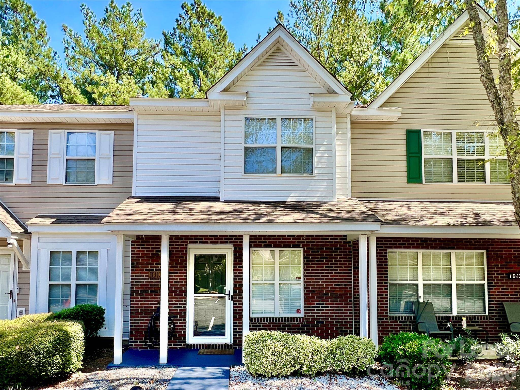 10132 Reindeer Way LN, Charlotte, NC 28216