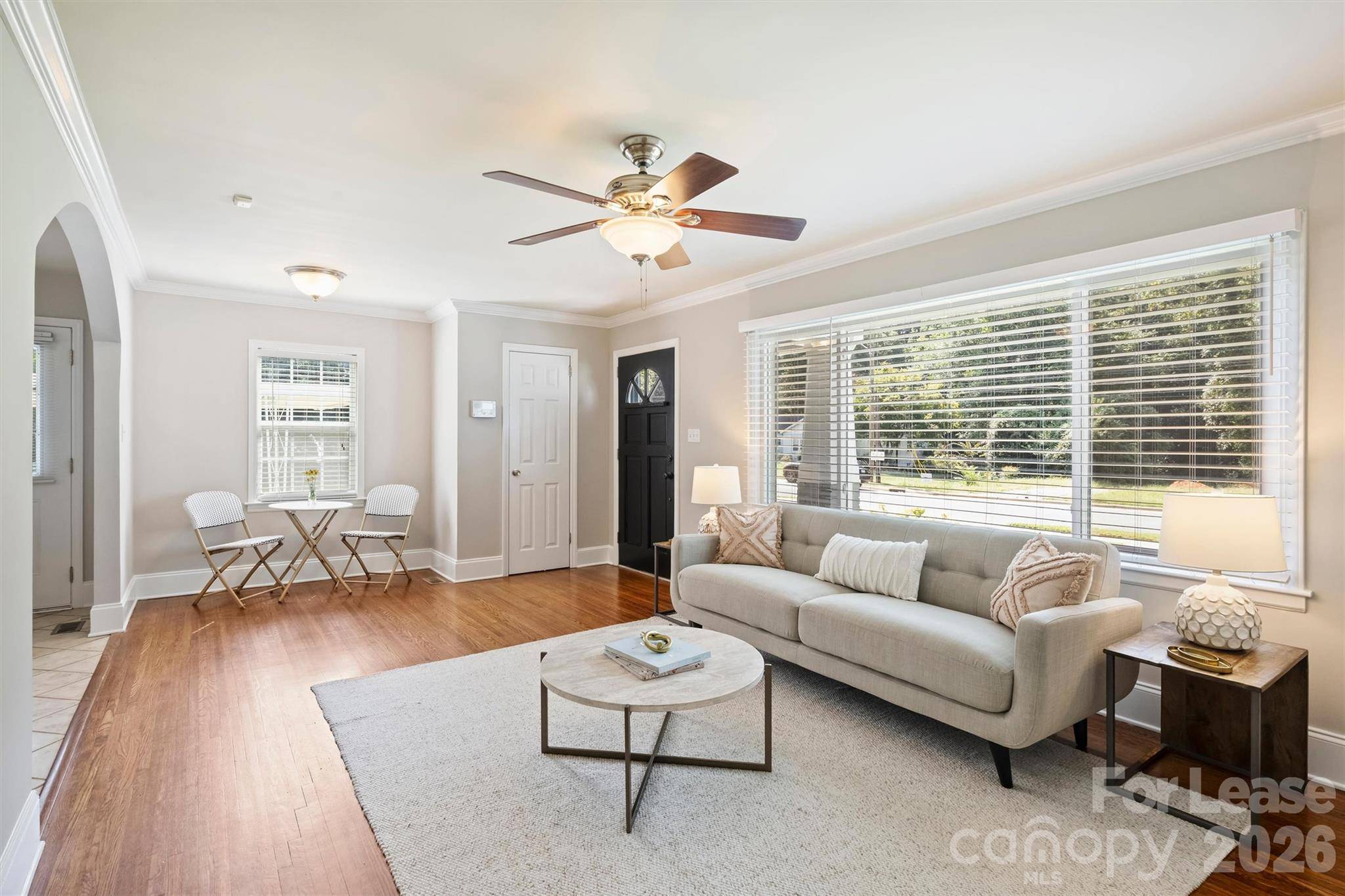 1323 Carolyn DR, Charlotte, NC 28205