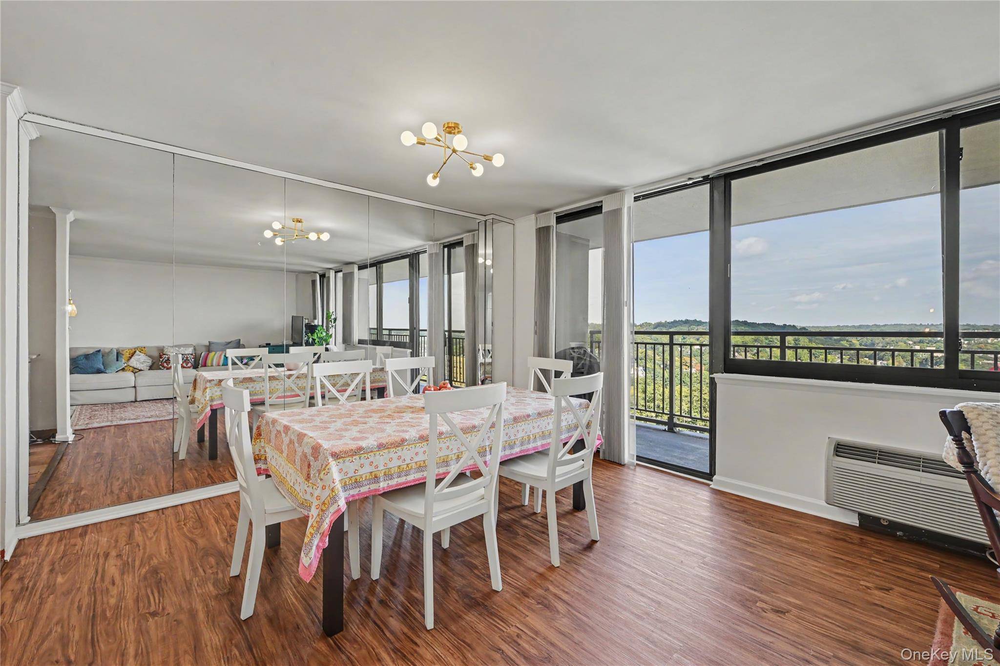 15 Stewart PL #12A, White Plains, NY 10603