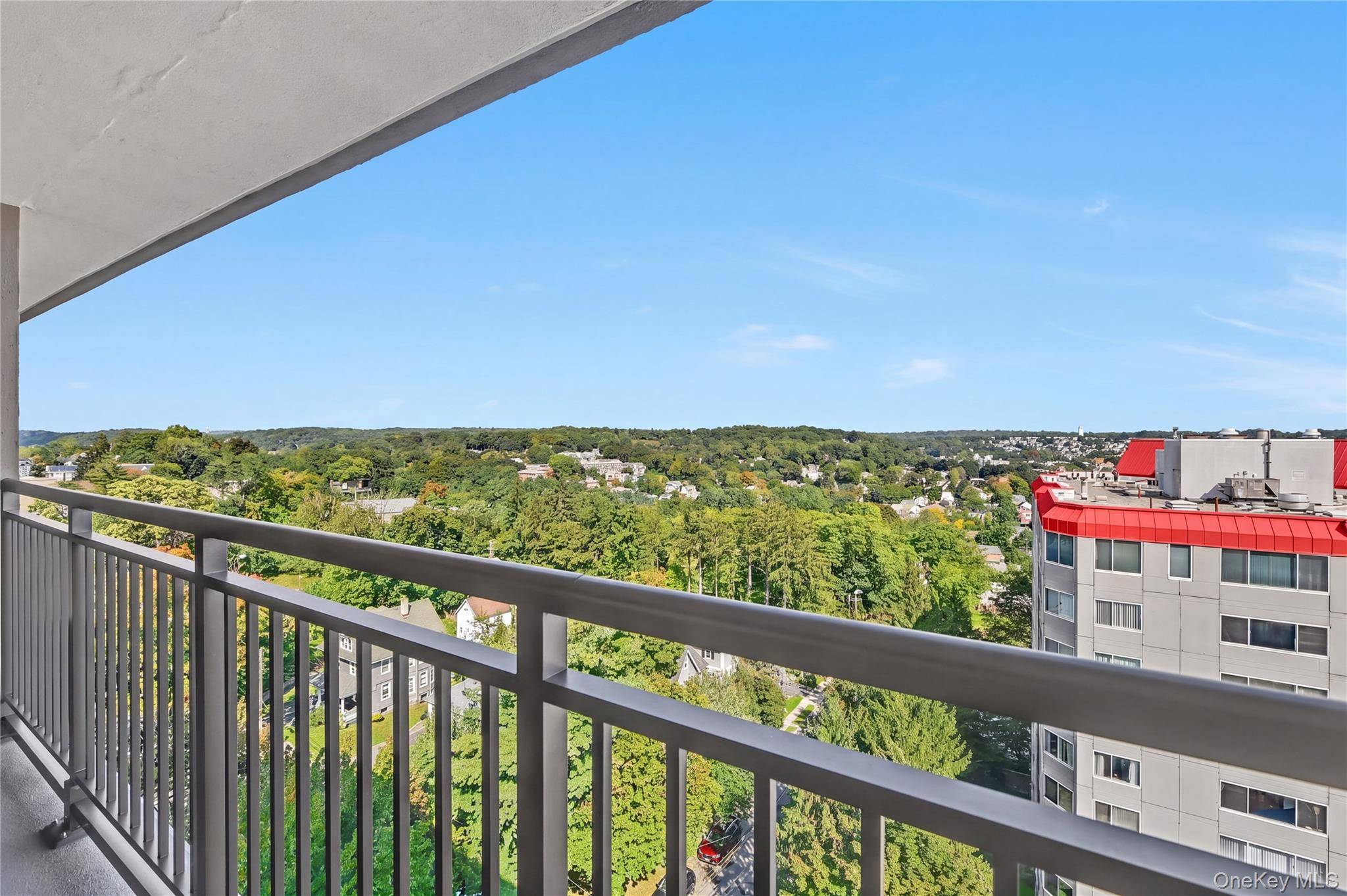 15 Stewart PL #12A, White Plains, NY 10603