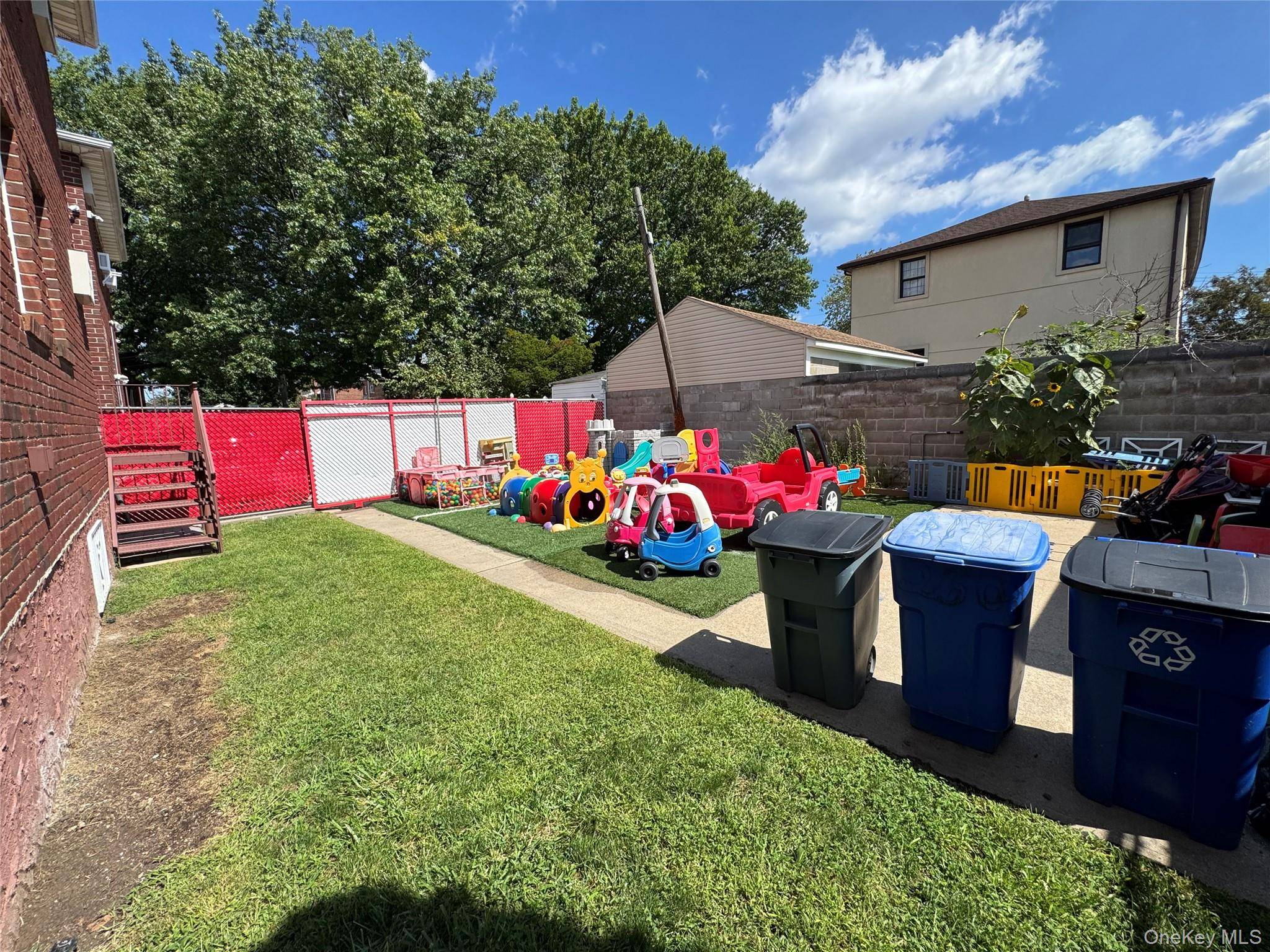 2507 95th ST, East Elmhurst, NY 11369