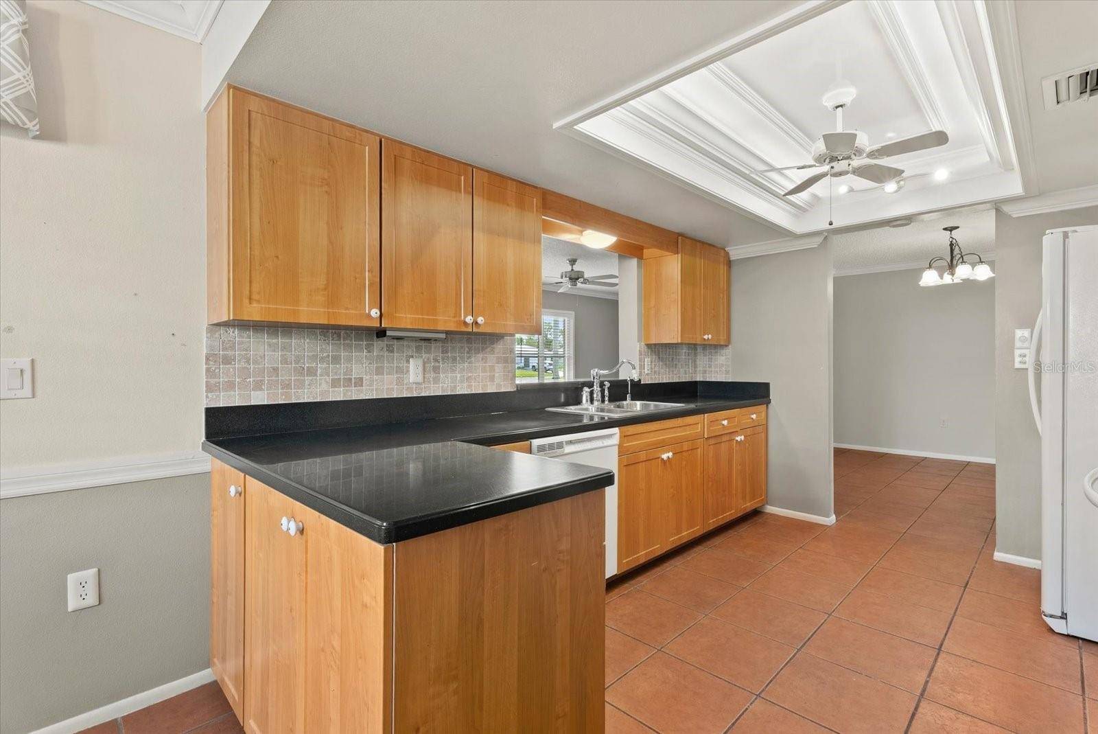 1507 N KNOLLWOOD DR, Bradenton, FL 34208