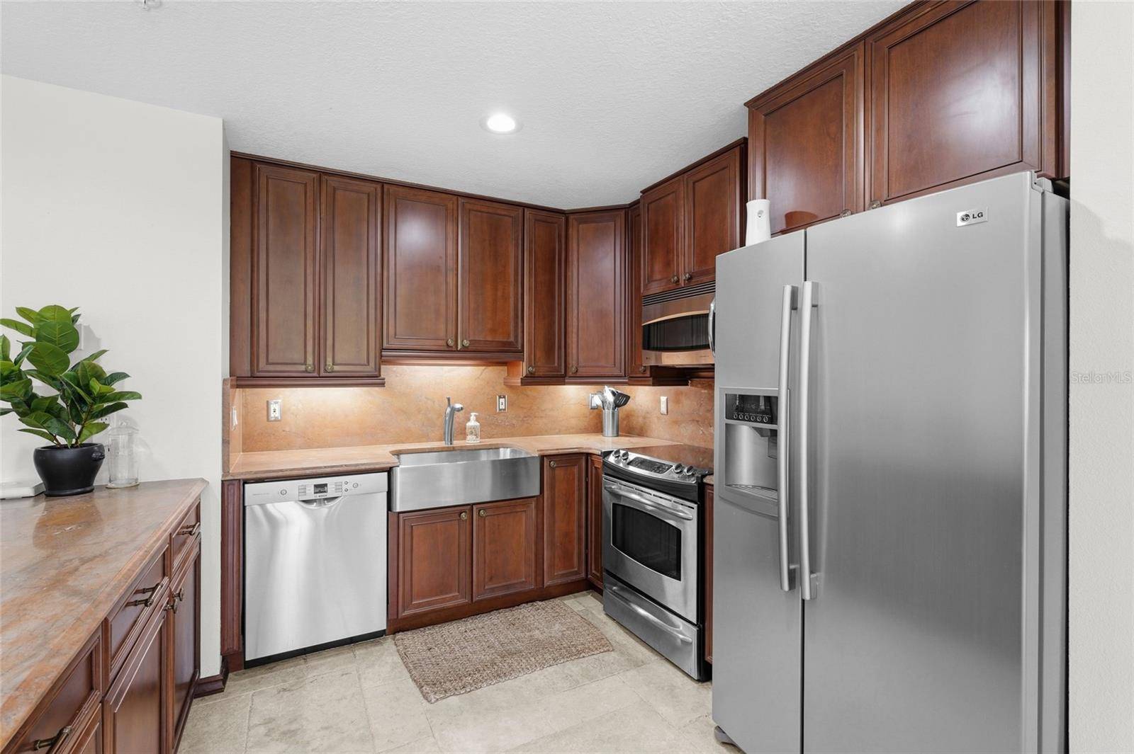 3816 6TH AVE #3816, Holmes Beach, FL 34217