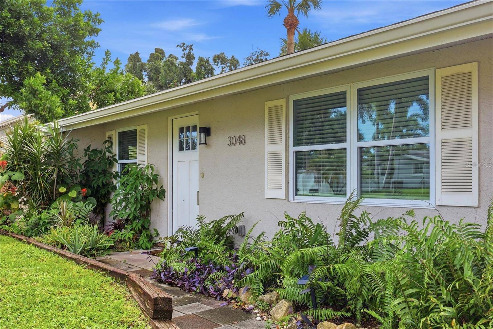 3048 SAVAGE RD, Sarasota, FL 34231