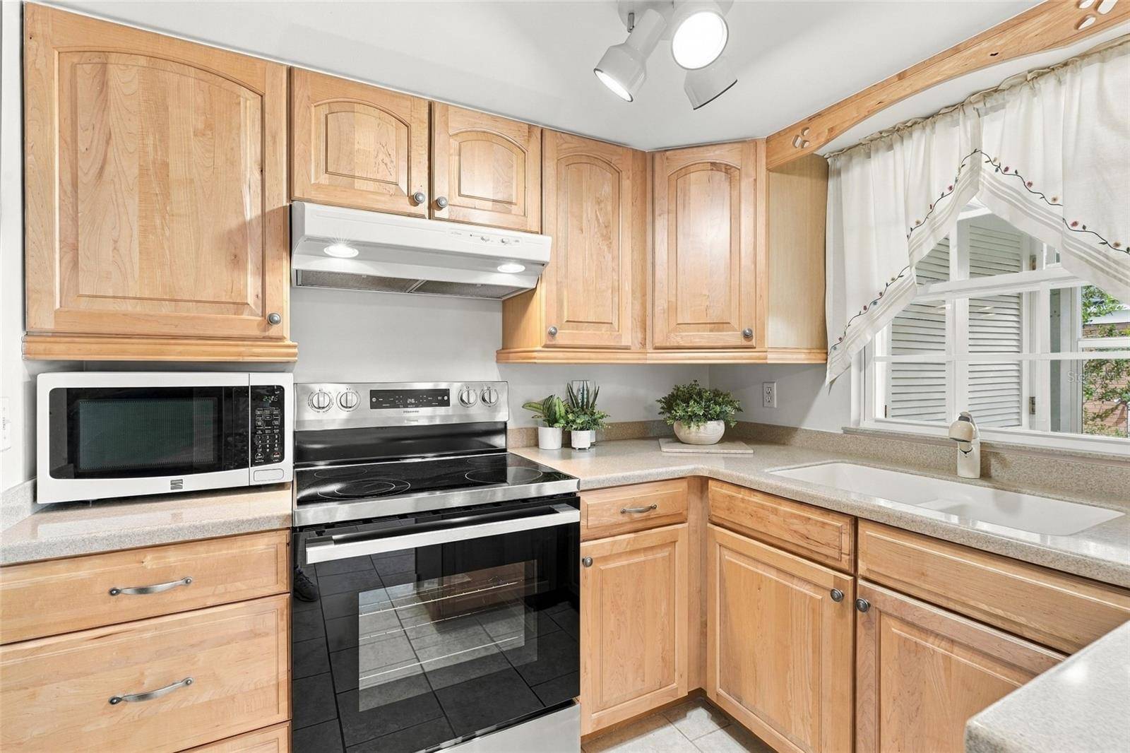 4158 TAMIAMI TRL #P4, Port Charlotte, FL 33952