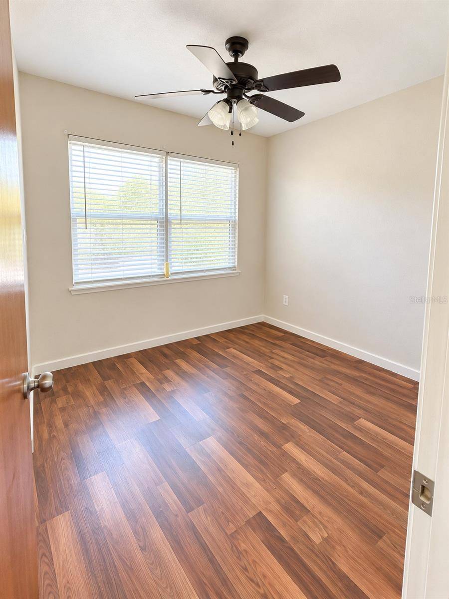 907 NE 24TH ST, Gainesville, FL 32641