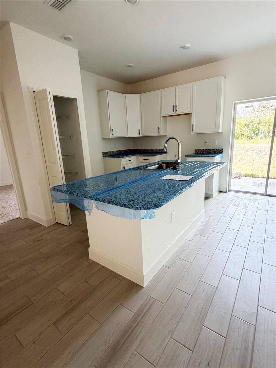 3877 AVENUE O NW, Winter Haven, FL 33880